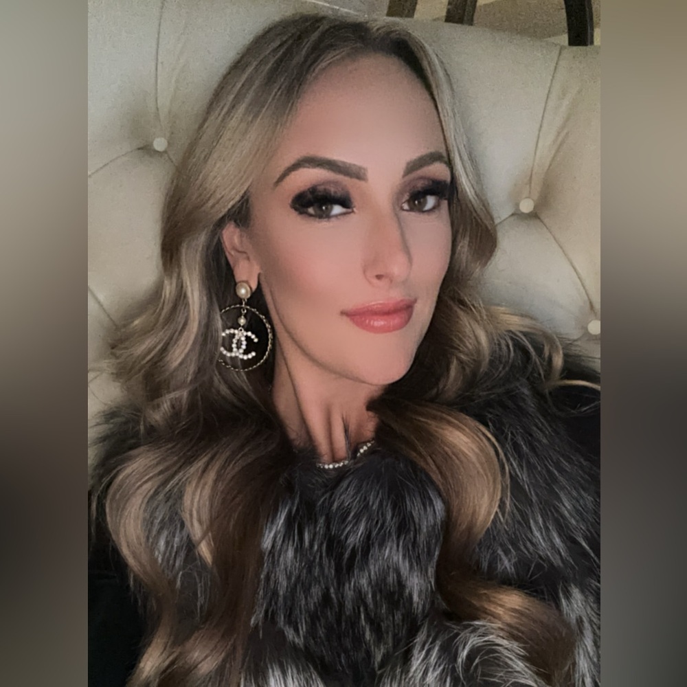 Meet your Posher, Nikki’s closet
